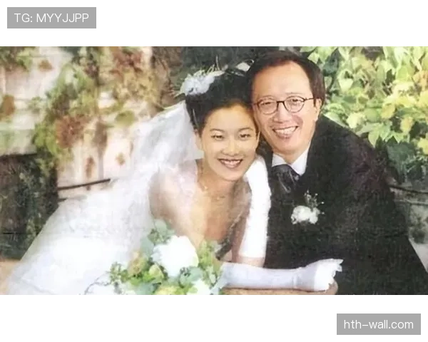 伏明霞这日子低调得像个隐形富婆，十几岁那个跳水小姑娘跑哪儿去了